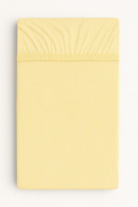Prześcieradło bawełniane z gumką do łóżeczka 120x60 cm - paseczki żółte