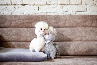 6911 PRZYTULANKA ALPACA BIAŁA GIO-828 WHITE