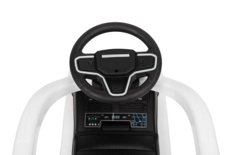 Jeździk Land Rover White