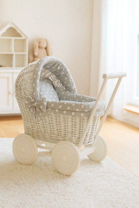 Wiklinowy Wózek Dla Lalek Pchacz Biały Z Szarą Pościelką I Miękką Wyściółką