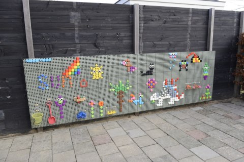 MASTERKIDZ Zestaw Kołeczki w kształcie figur geometrycznych 64szt do tablic STEM MASTERKIDZ Zestaw Kołeczki w kształcie figur geometrycznych 64szt do tablic STEM