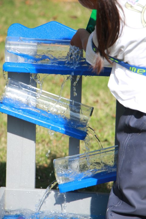 CLASSIC WORLD EDU Plac Zabaw Zabawka Wodna Rynny - Zestaw Doświadczalny CLASSIC WORLD EDU Plac Zabaw Zabawka Wodna Rynny - Zestaw Doświadczalny