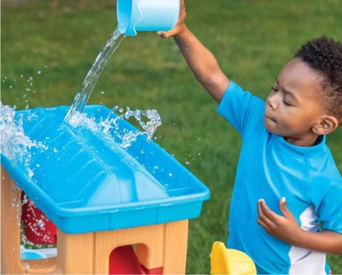 Step2 Stół Wodny z Deszczownicą Wiaderkiem i Lejkiem + Zwierzątka