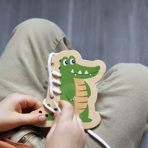 CLASSIC WORLD Drewniana Sznurowanka Przeplatanka Nawlekanka Przewlekanka Zwierzątka 10 el. CLASSIC WORLD Drewniana Sznurowanka Przeplatanka Nawlekanka Przewlekanka Zwierzątka 10 el.