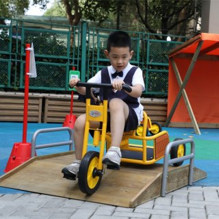 CLASSIC WORLD EDU Drewniany Mostek Rampowy Najazd Droga Tor dla Rowerów