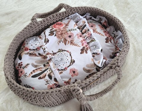 Kosz Mojżesza BOHO bawełniany nosidełko dla lalek z drewnianą kołyską - mocca