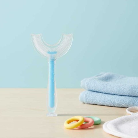 2469 SZCZOTECZKA SILIKONOWA "U" DO ZĘBÓW NIEBIESKA BL246